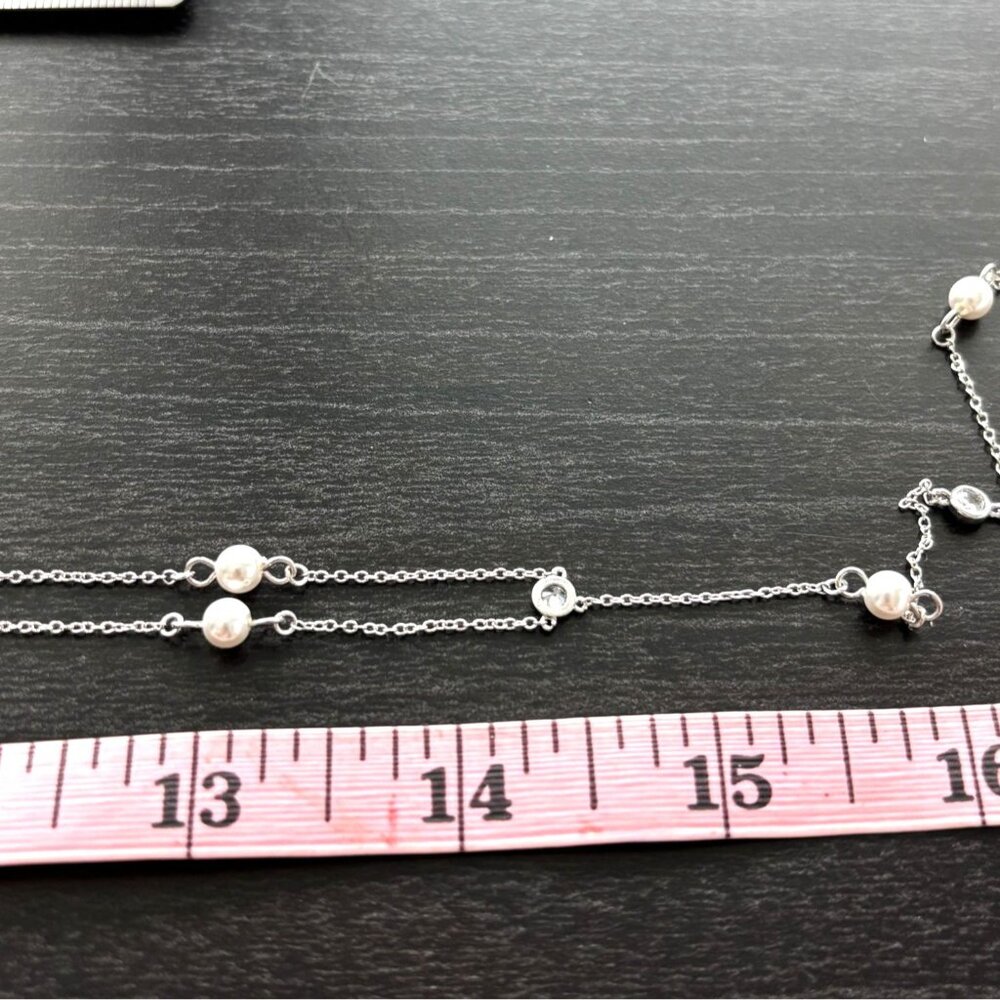 Silver Y-Shaped Necklace With Pearls & Crystal Accents 18 Inches Adjustable Chai - Picture 5 of 6